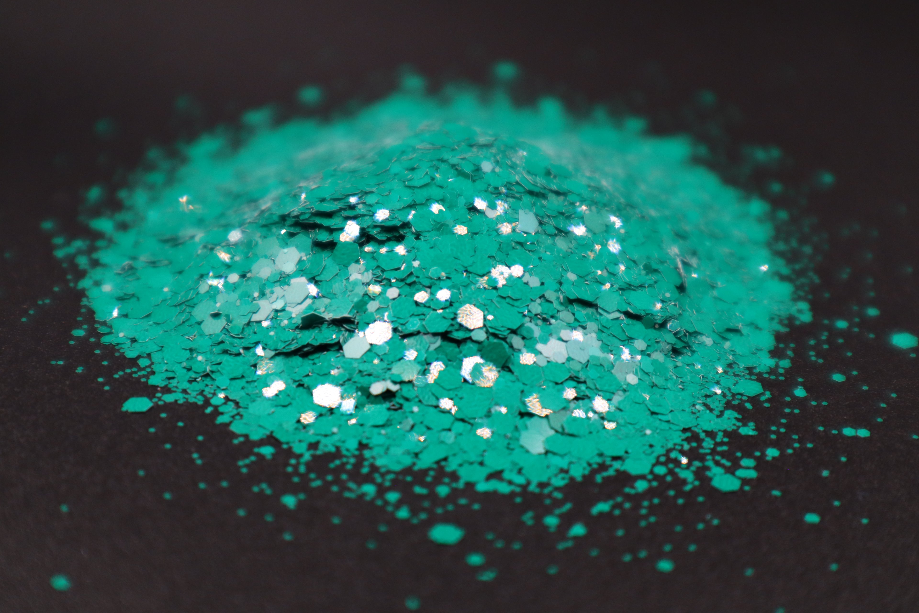 Turf Glitter